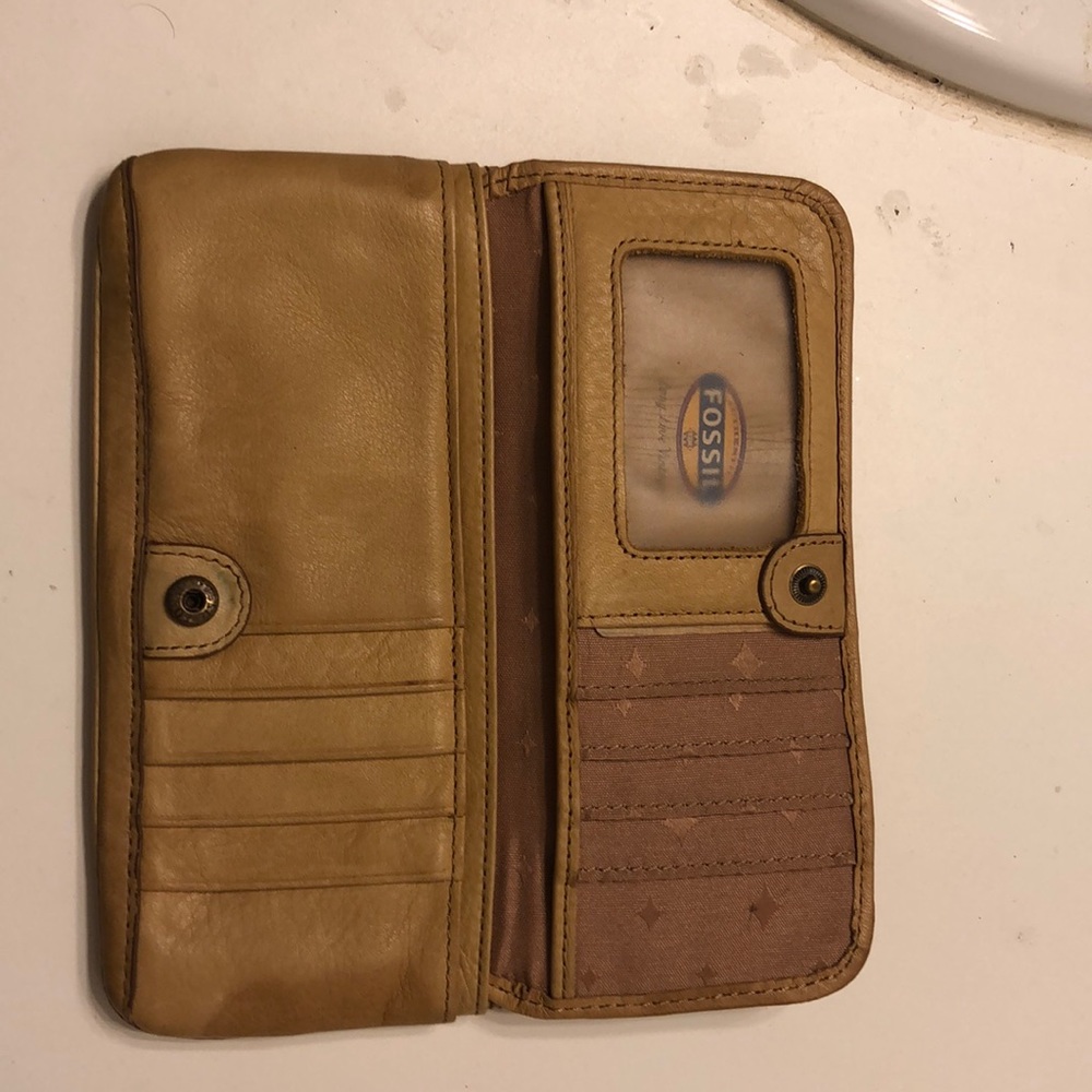 Wallet - Picture 2 of 3